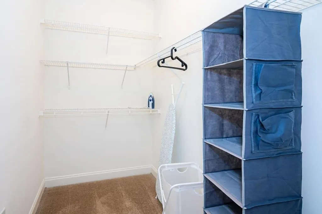 Designed 2Br With Gym And Balcony Apartment Charlotte 0*,  United States