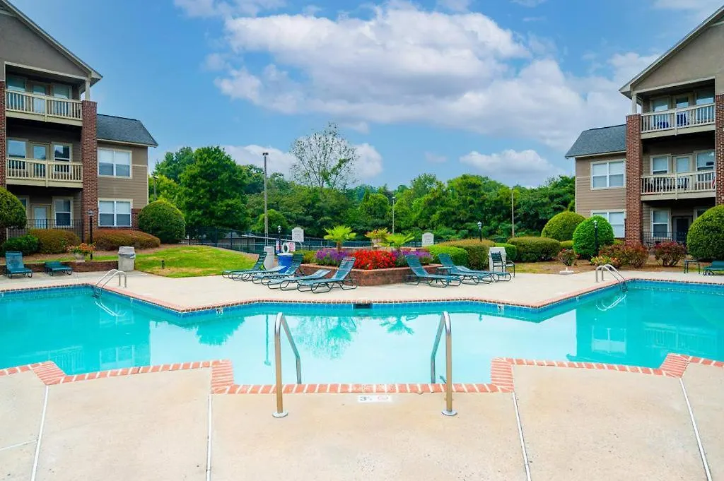 Designed 2Br With Gym And Balcony Apartment Charlotte United States